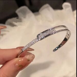 925 sterling silver zirconia inline opening bracelet